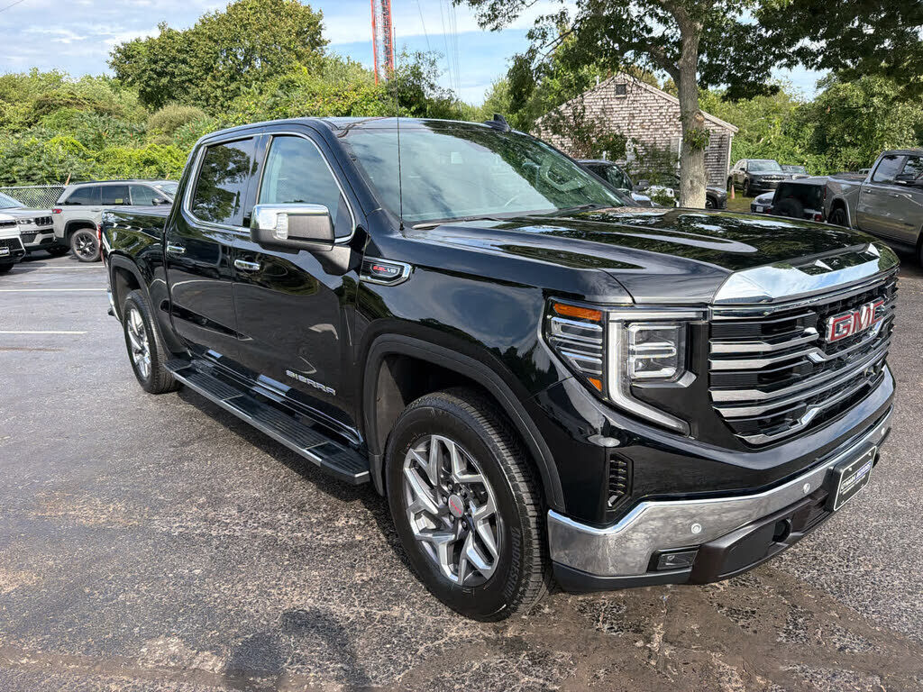 2025 GMC Sierra