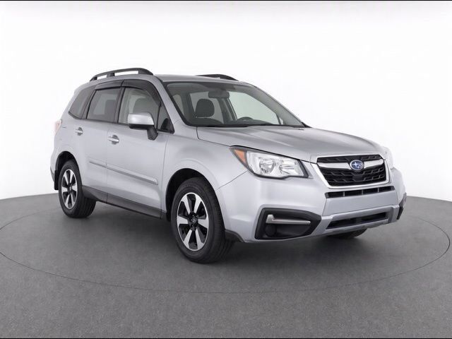 2017 SUBARU Forester