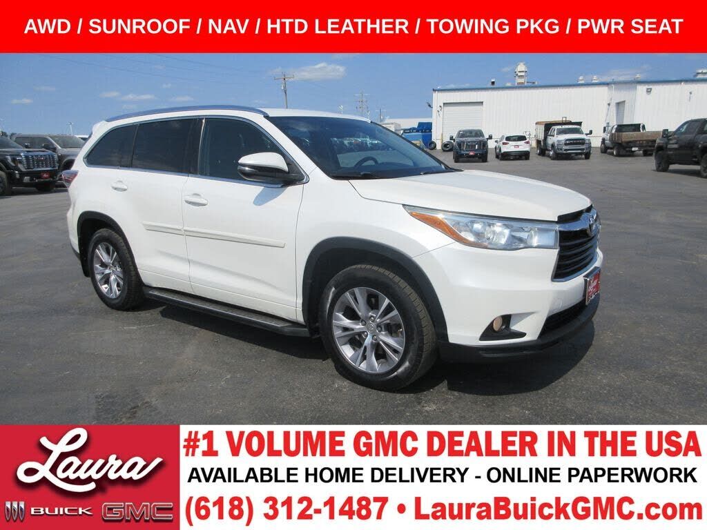 2015 TOYOTA Highlander