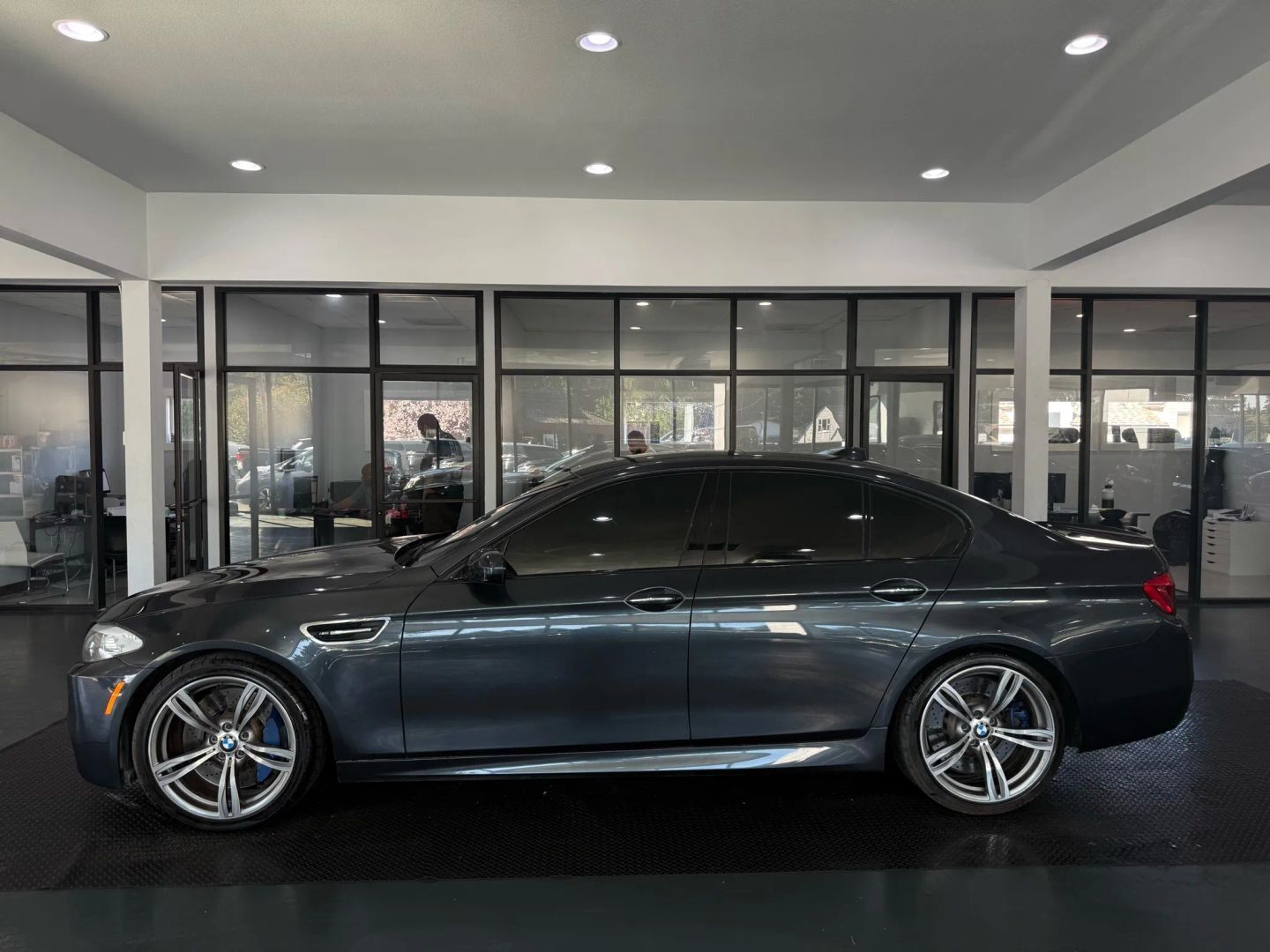 2013 BMW M5