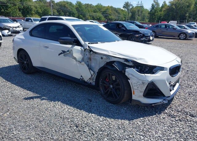 2023 BMW M2