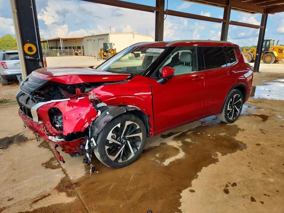 2024 MITSUBISHI Outlander