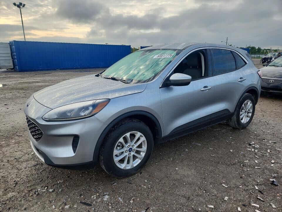 2021 FORD Escape
