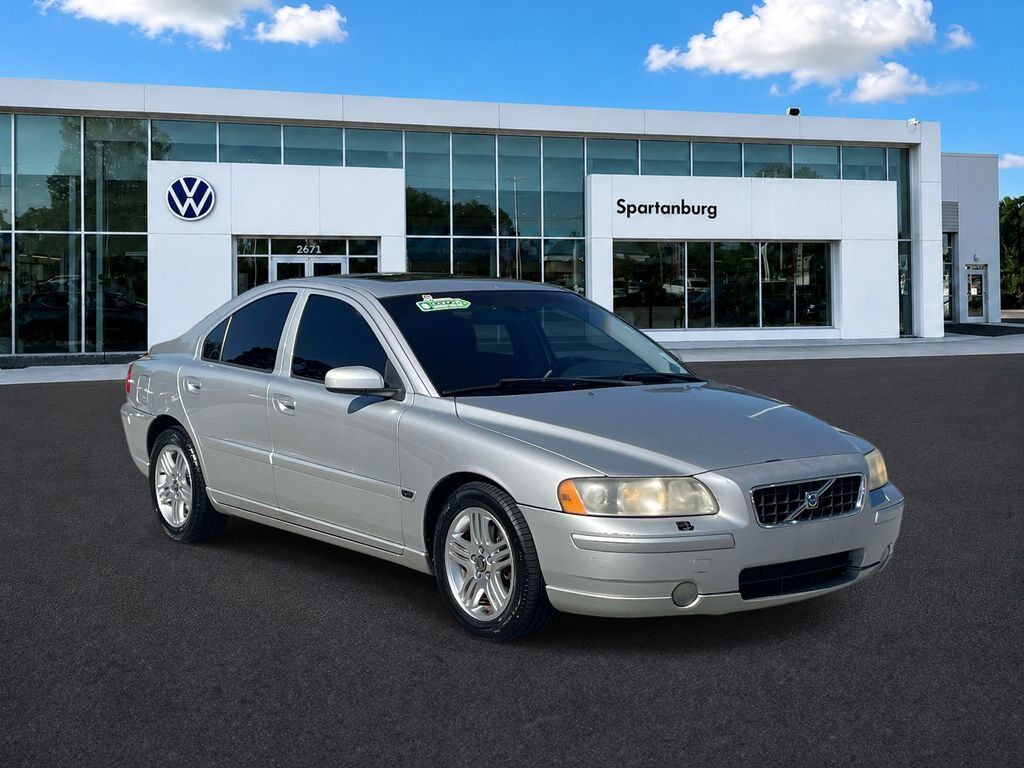 2005 VOLVO S60