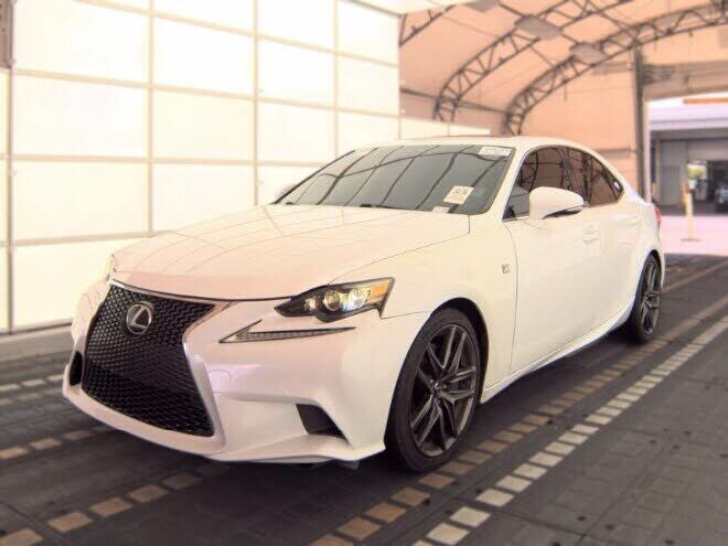 2016 LEXUS IS