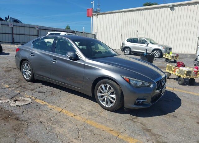 2017 INFINITI Q50