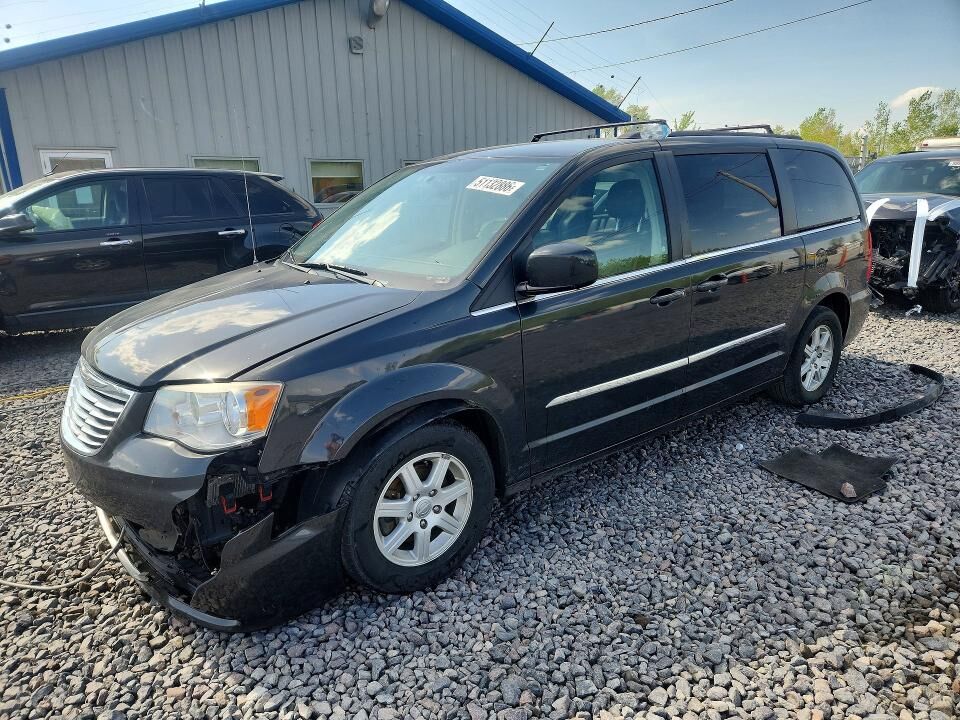 2012 CHRYSLER Town and Country