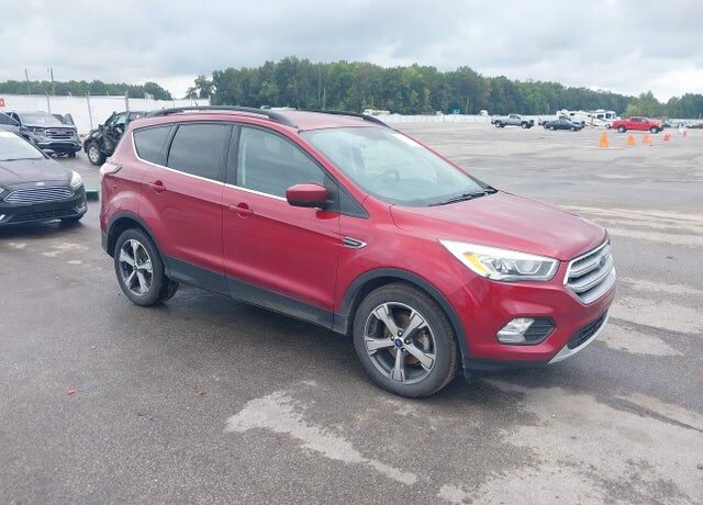 2017 FORD Escape