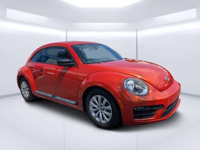 2017 VOLKSWAGEN Beetle