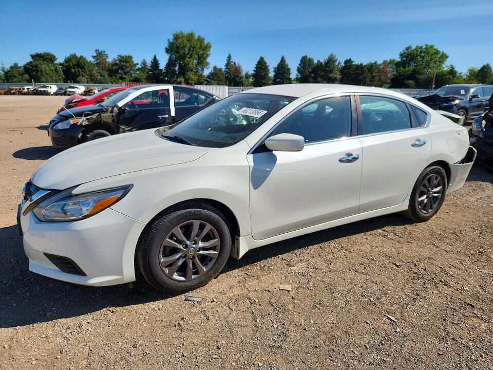 2017 NISSAN Altima