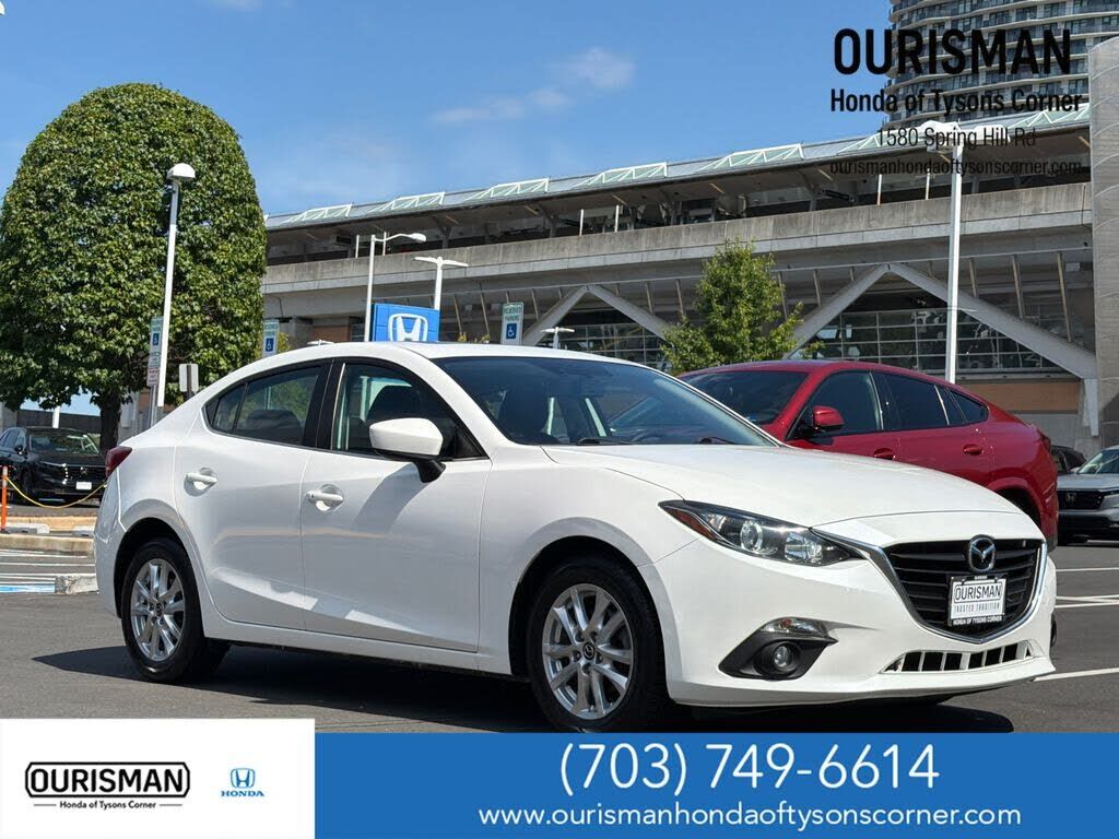2016 MAZDA Mazda3