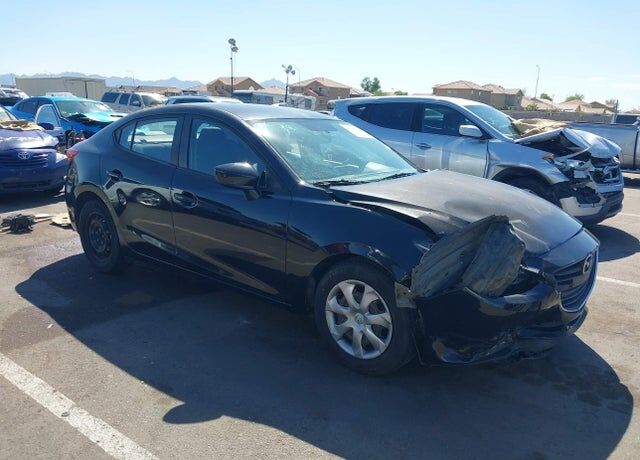 2016 MAZDA Mazda3