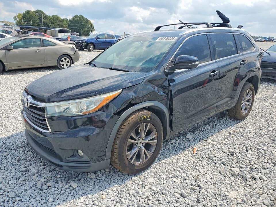 2015 TOYOTA Highlander