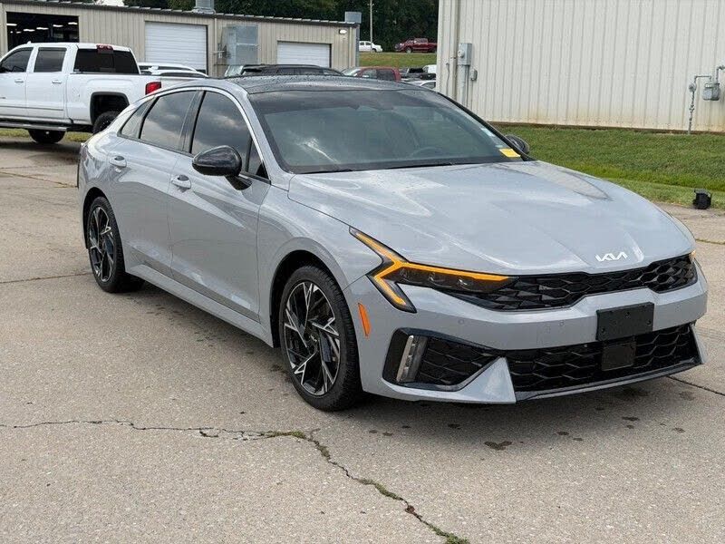 2025 KIA K5