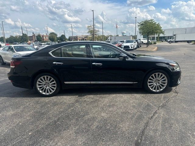 2016 Lexus LS