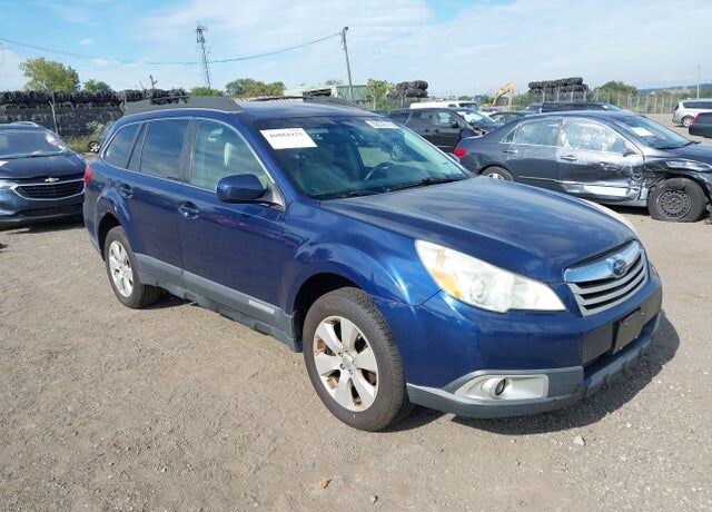 2010 SUBARU Outback