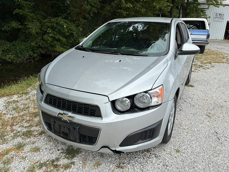 2013 CHEVROLET Sonic
