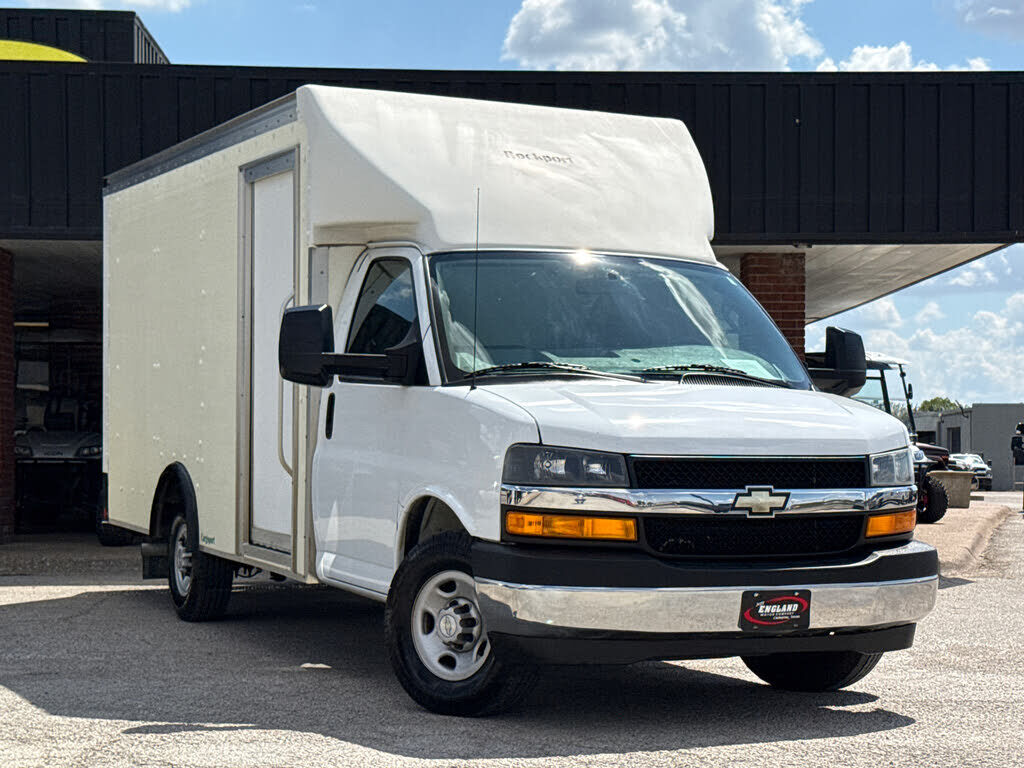 2021 CHEVROLET Express