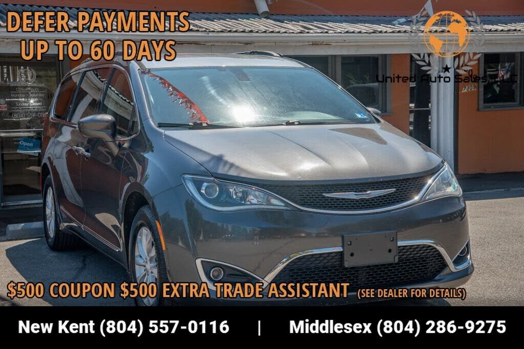2017 CHRYSLER Pacifica