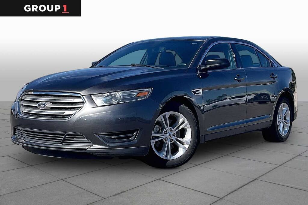 2015 FORD Taurus