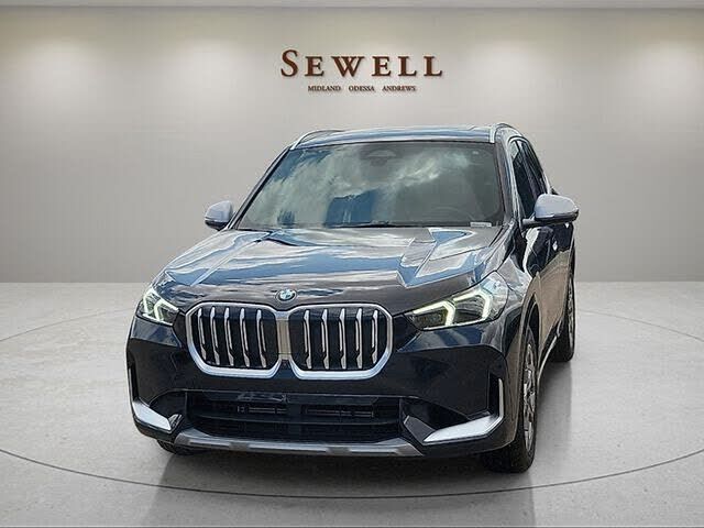2024 BMW X1