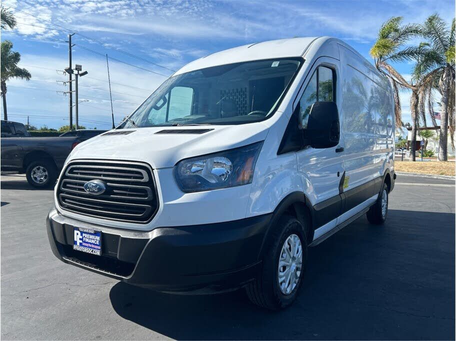 2019 FORD Transit