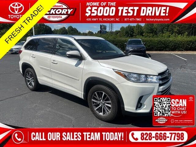 2017 TOYOTA Highlander