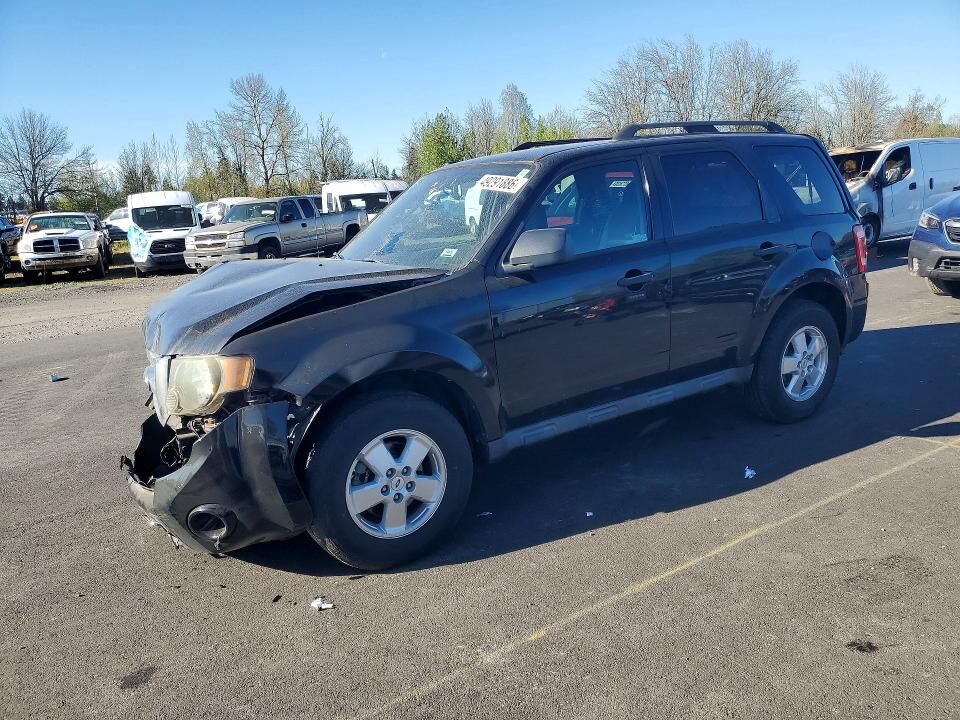 2010 FORD Escape