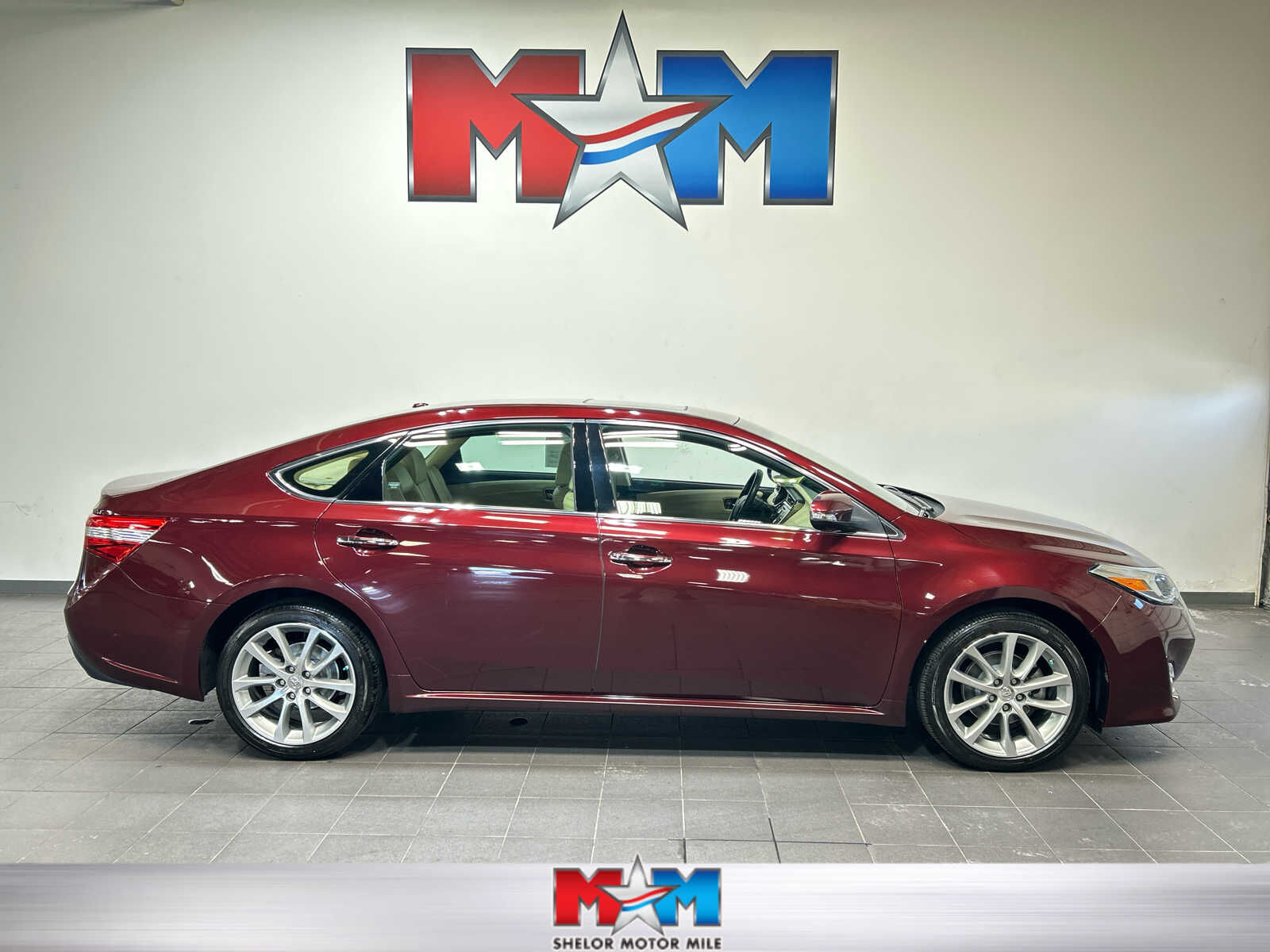 2014 TOYOTA Avalon