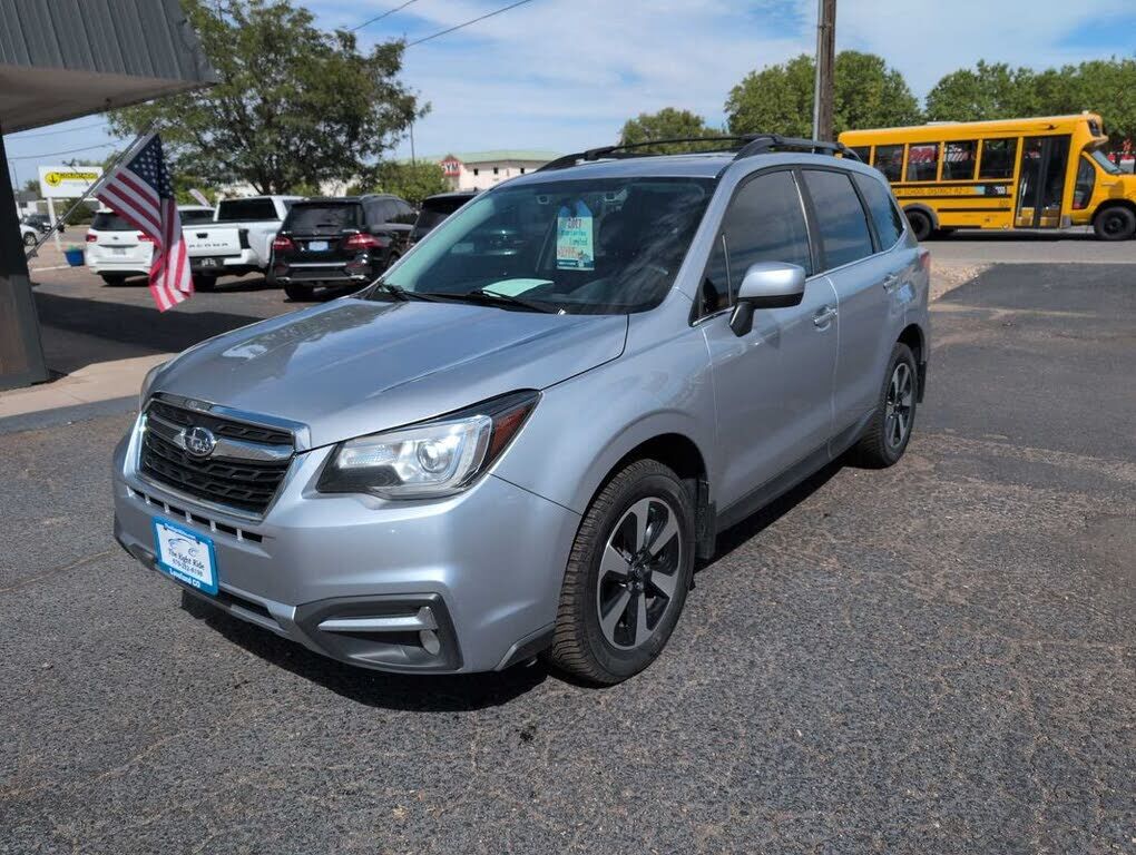 2017 SUBARU Forester