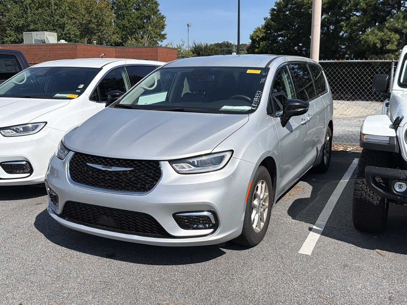 2024 CHRYSLER Pacifica