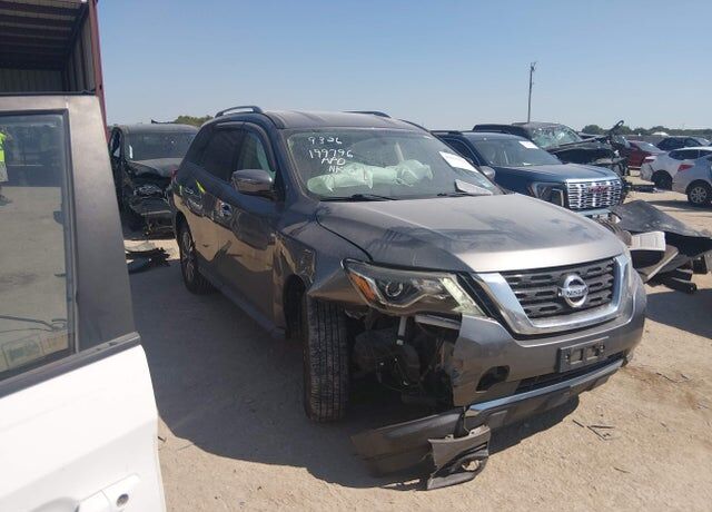 2019 NISSAN Pathfinder