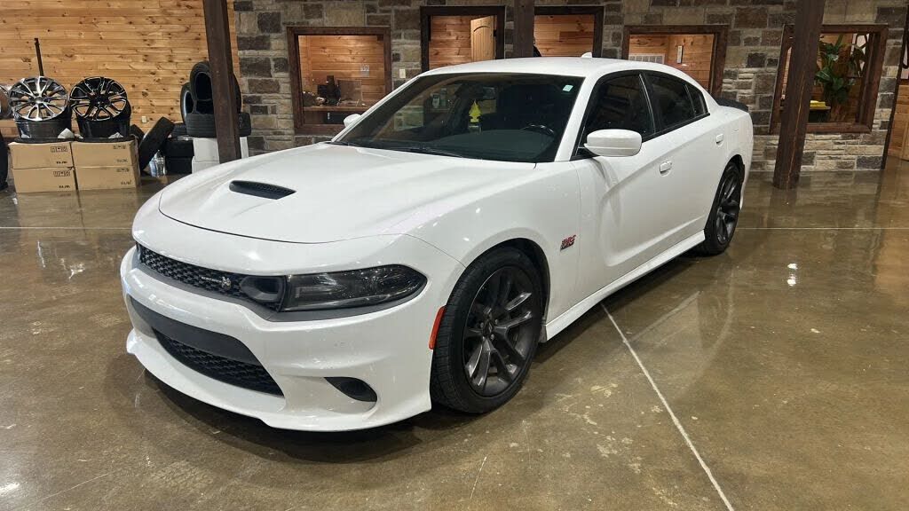 2020 DODGE Charger