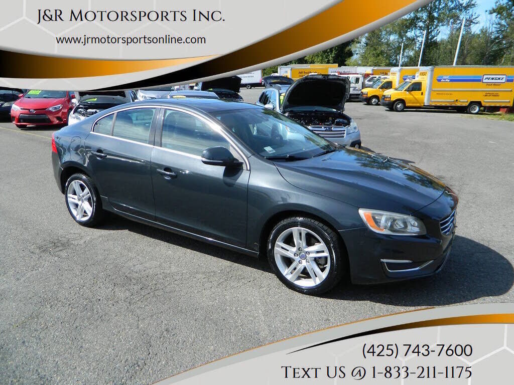 2015 VOLVO S60