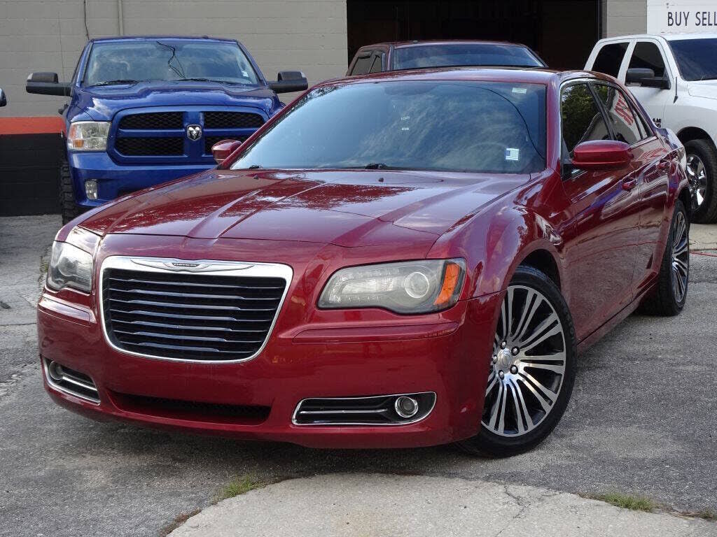 2013 CHRYSLER 300