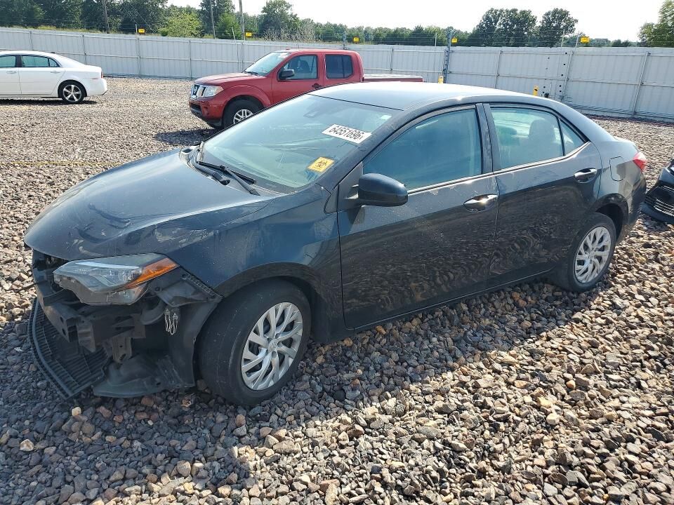2018 TOYOTA Corolla
