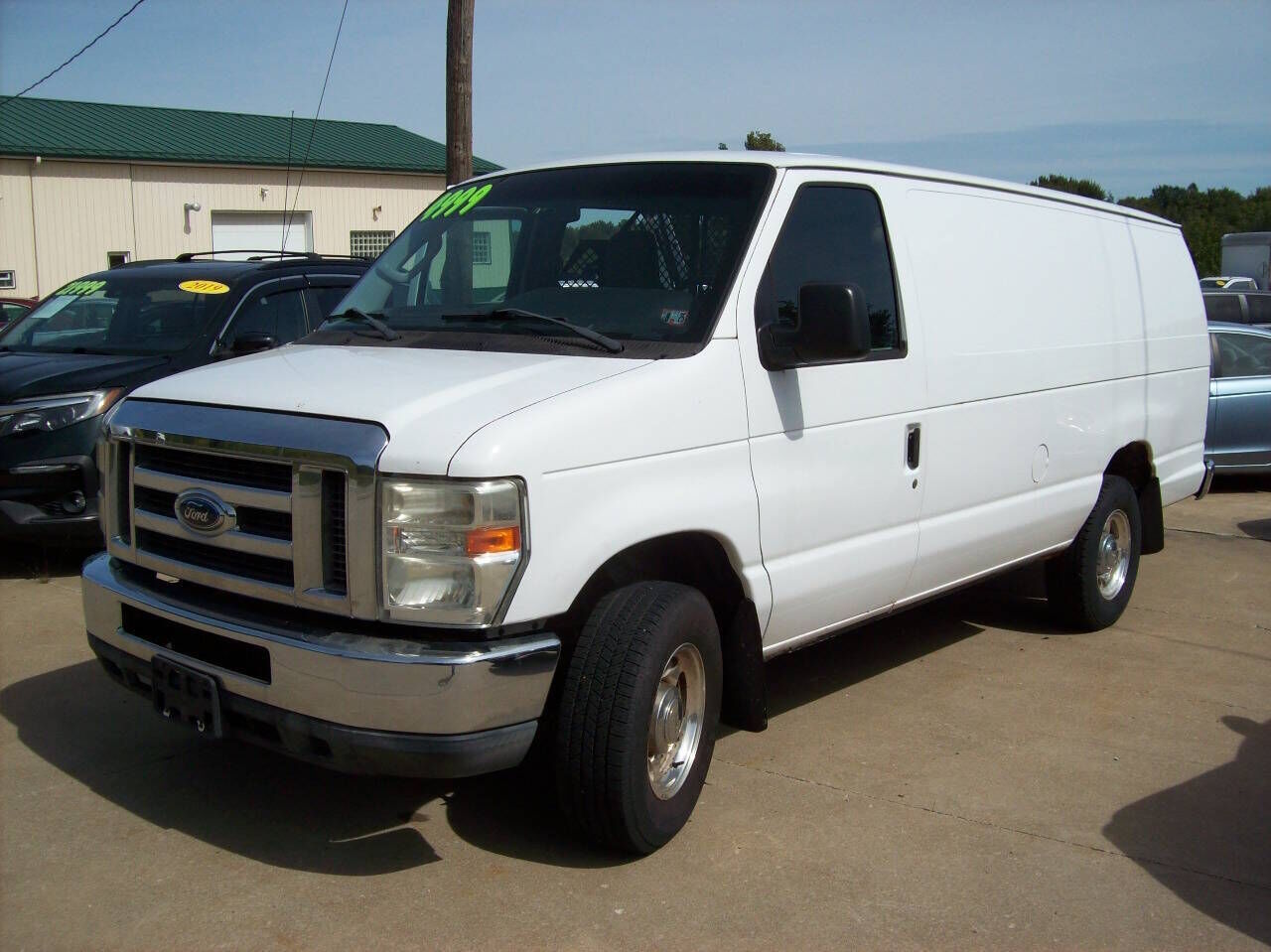2011 FORD E-350