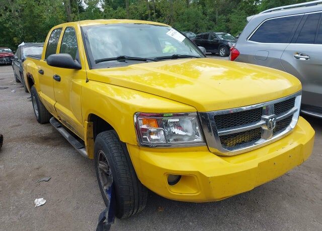2008 DODGE Dakota