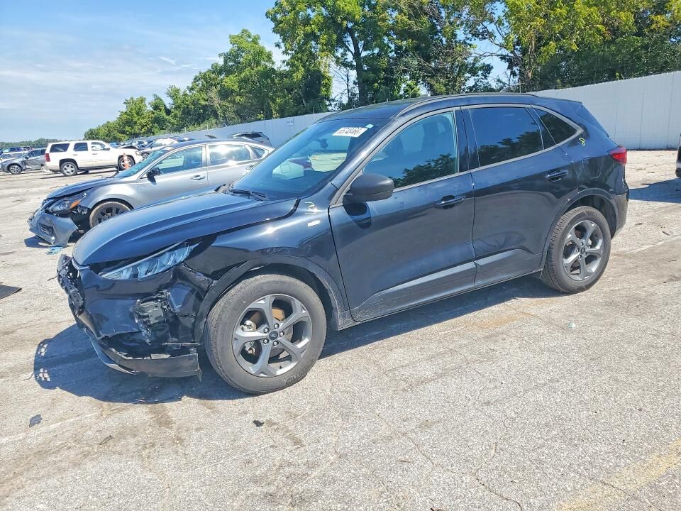 2024 FORD Escape