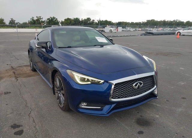 2017 INFINITI Q60