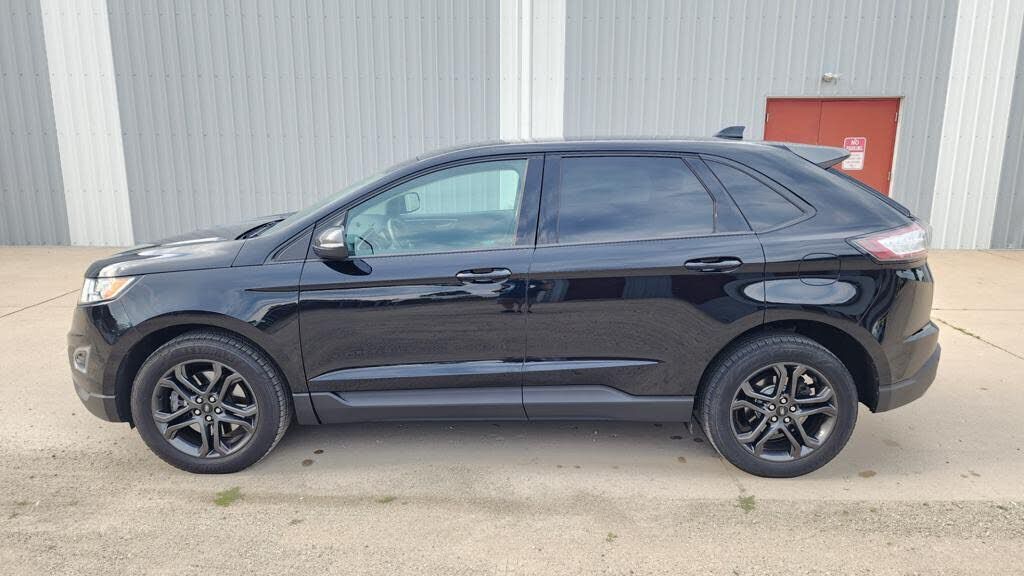 2018 FORD Edge