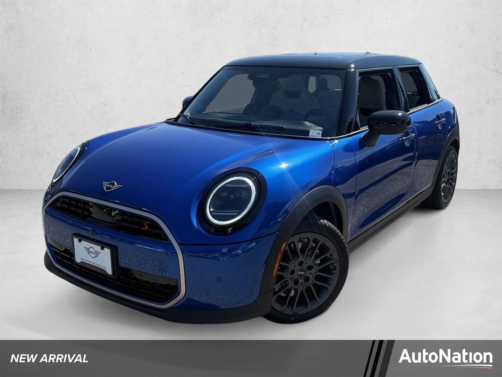 2027 MINI Hardtop