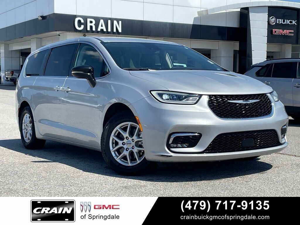 2024 CHRYSLER Pacifica
