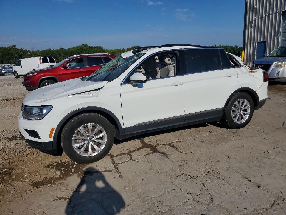 2018 VOLKSWAGEN Tiguan