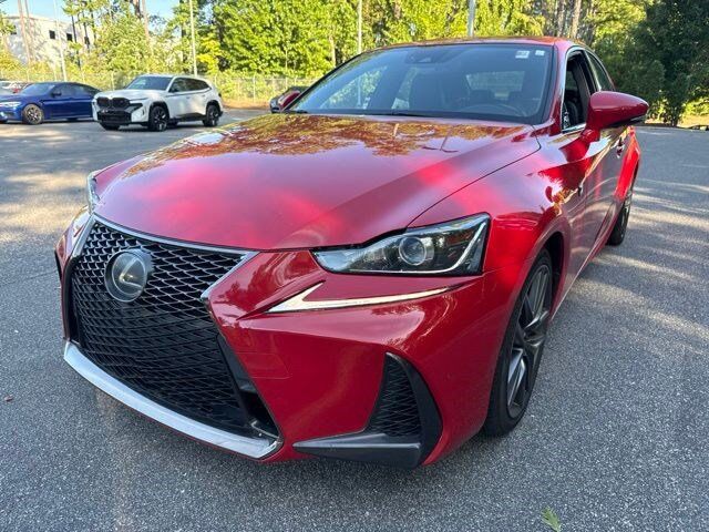 2018 LEXUS IS