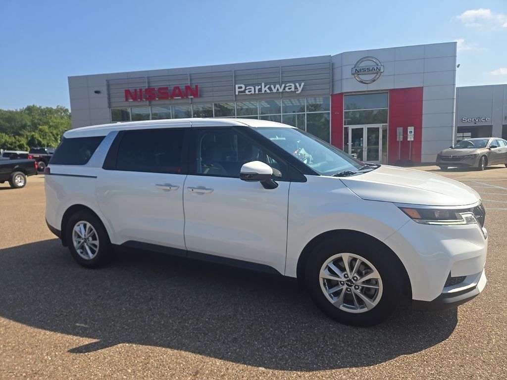 2024 KIA Carnival