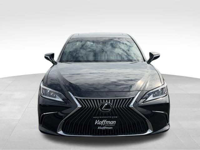 2019 Lexus ES