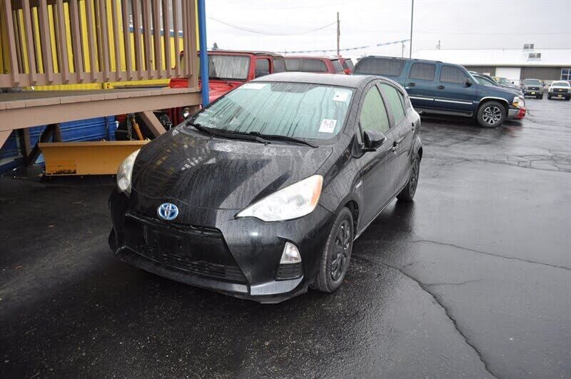 2014 TOYOTA Prius