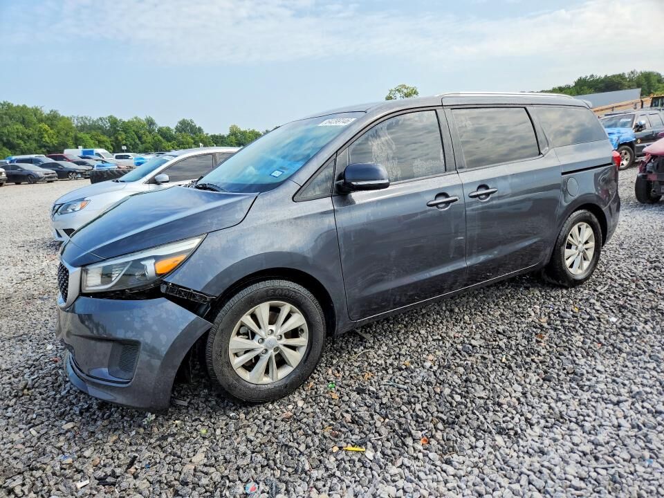 2016 KIA Sedona