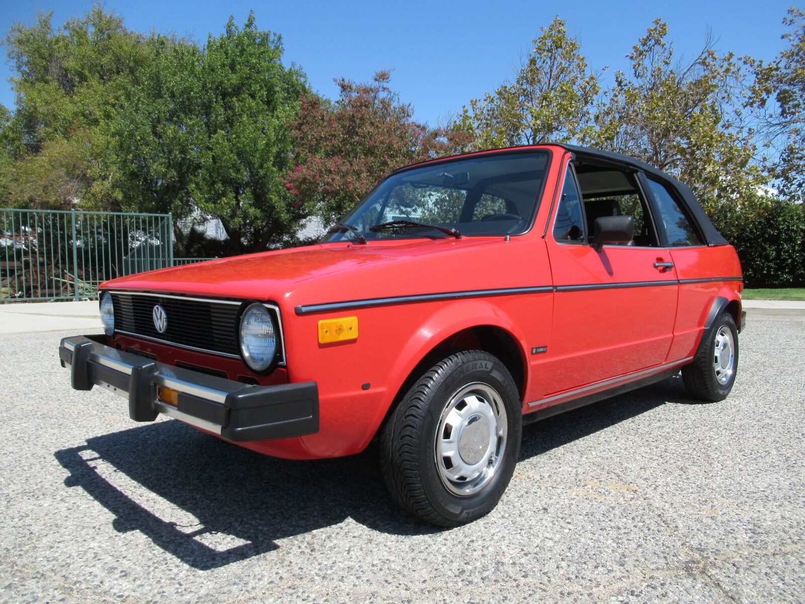 1983 VOLKSWAGEN CABRIOLET